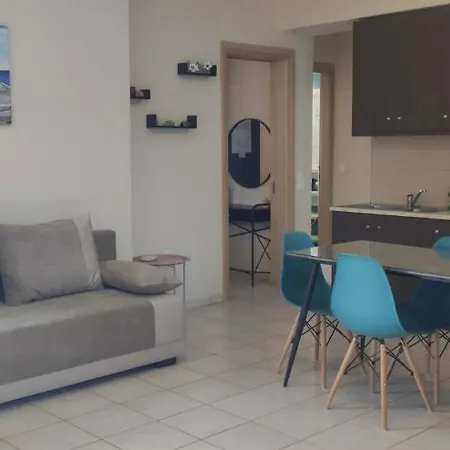 Kalliope Daire Tsoukaládhes